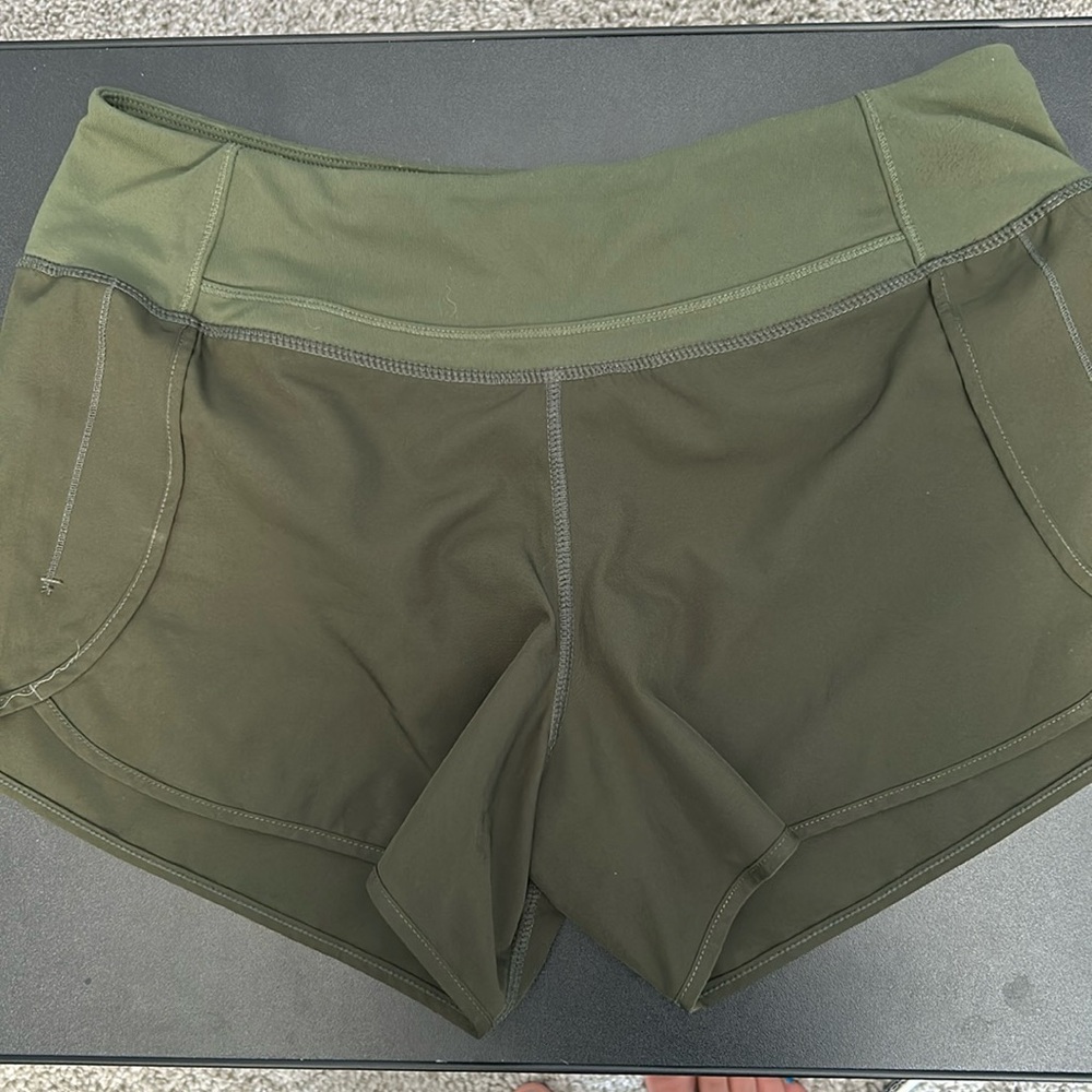 Born primitive free flow shorts